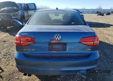 2015 Volkswagen Jetta Se z USA, uszkodzony, nr VIN 3VWD17AJ1FM314371